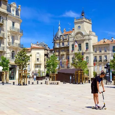 Apartment Evasion: 3-star Coastal Retreat In Beziers