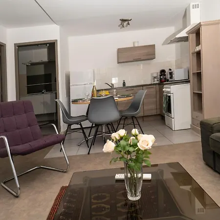 Evasion: 3-star Coastal Retreat In * Beziers