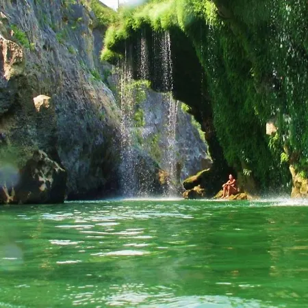 Evasion: 3-star Coastal Retreat In * Beziers