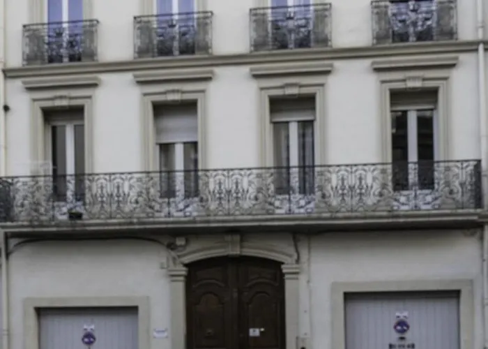 évasion-meublé De Tourisme 3 étoiles -résidence Les Logis De Béziers-garage Optionnel-cœur De Ville-plages à 16km ! Apartamento Béziers